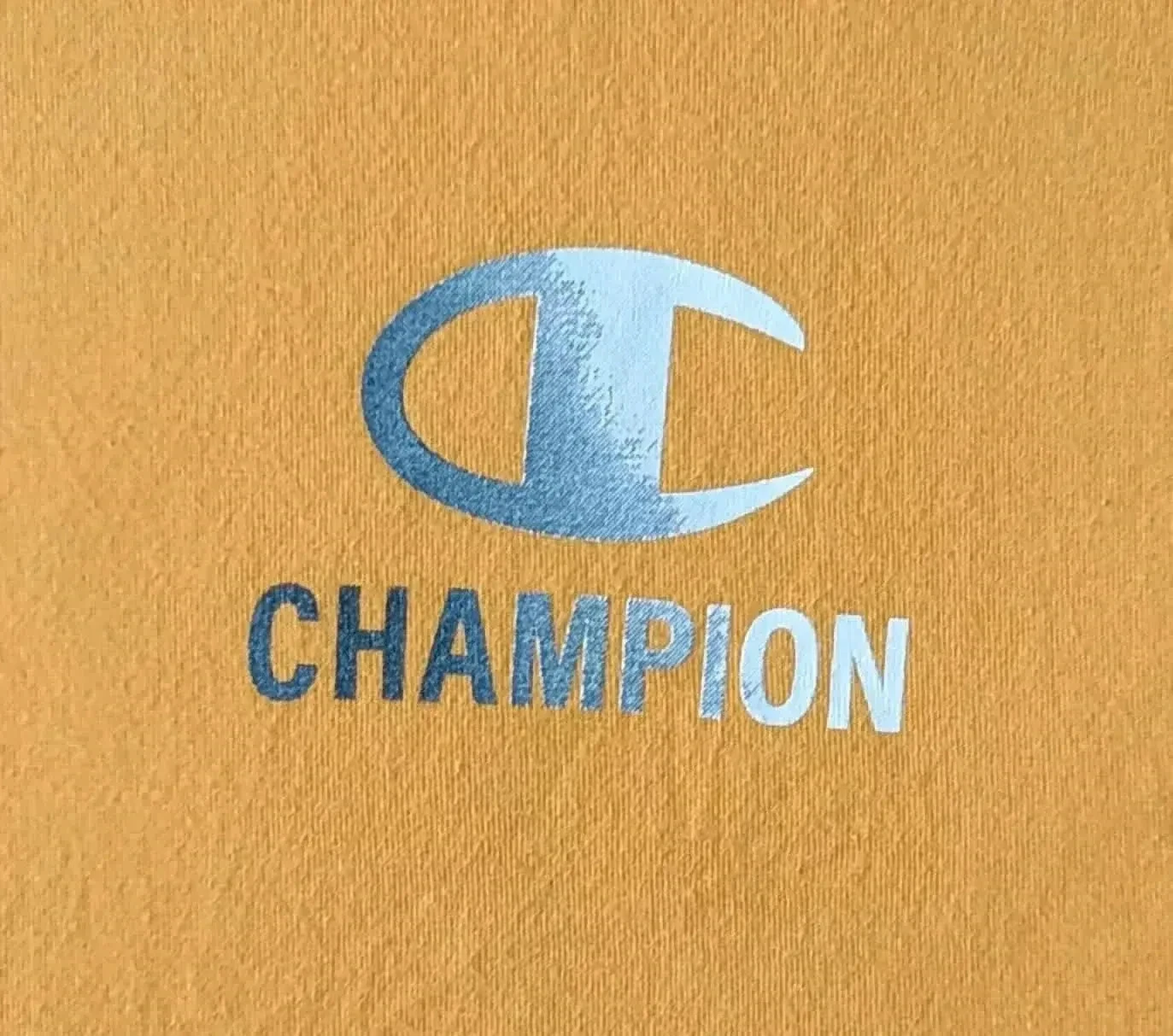 Camiseta Champion amarilla Talla L – photo 5